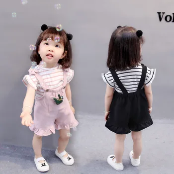 Новая летняя детская одежда для девочек, детская футболка с коротким рукавом, летний корейский комплект из двух предметов с ремешком.